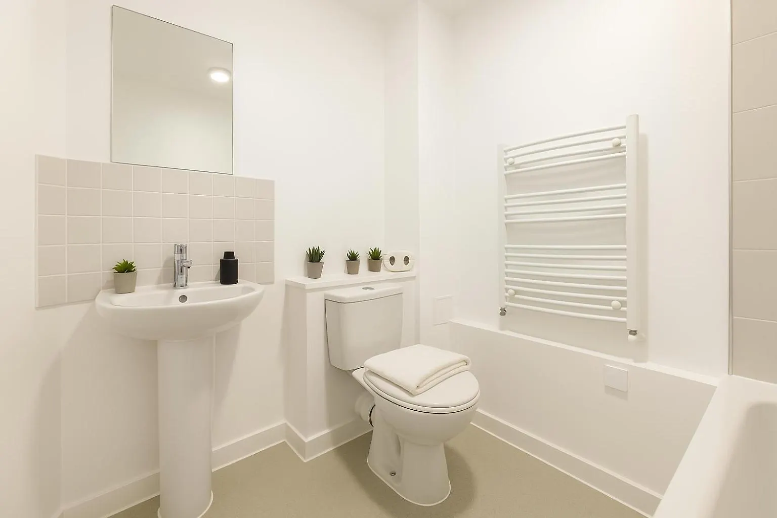 Chic Urban Apartment In Dalston Junction London